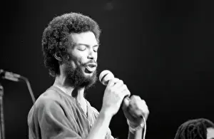 Gil Scott-Heron Performing