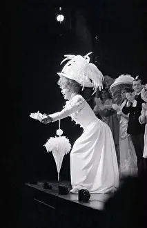 Bowing Prints: Ginger Rogers Takes A Bow On Broadway