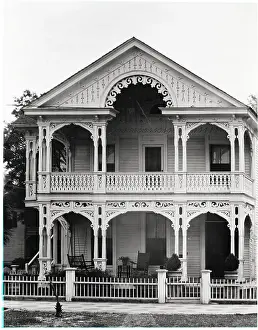 Stylish Prints: Gingerbread Style House