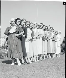 Long Beach Prints: Girls Competing for Neptune's Queen