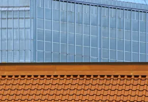 Images Dated 21st December 2019: Glass and Tile