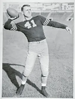 Glen Davis Throwing Football