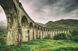 Glenfinnan Viaduct Collection: Glenfinnan train viaduct