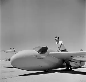 Gliding competition
