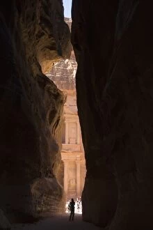 Images Dated 17th February 2007: Glimpse of The Treasury in the ancient city of Petra that is revealed at the bottom of the canyon