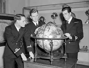 Roles And Occupa Prints: Globe Study