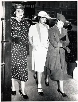 Gloria Vanderbilt With Her Mother