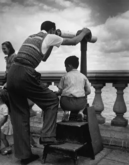 M Rec Seas Promenades Prints: Glory Of Cowes