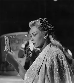 Make Up Prints: Glynis Johns