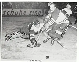 Krefeld Prints: Goalie Protecting the Goal