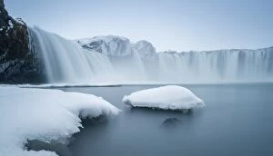 Images Dated 1st November 2013: Godafoss waterfall in winter