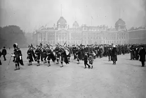 Recruitment Prints: Going to Horse Guards
