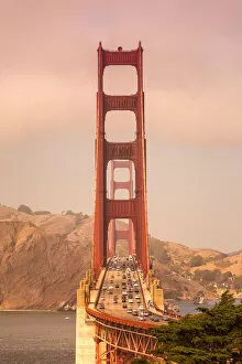Golden Gate Suspension Bridge Gallery: Golden Gate Bridge