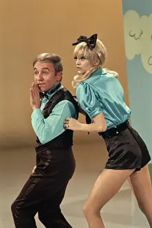 Huty33948 Prints: Goldie Hawn in Rowan & Martin's Laugh-In