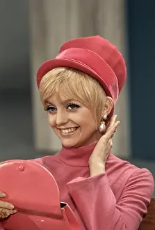 Huty33948 Prints: Goldie Hawn in Rowan & Martin's Laugh-In
