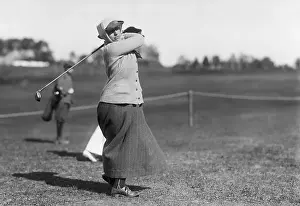Golfer Miss Harriet Curtis