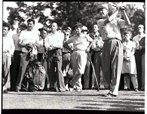 Golfers Watch Byron Nelson Tee Off