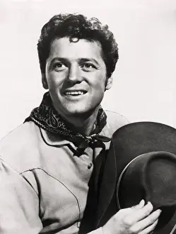 Gordon MacRae as Curly in Oklahoma