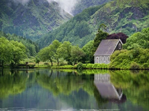 County Cork, Ireland Gallery: Gougane Barra Forest Park and Lake
