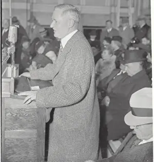 Rhetoric Prints: Governor Moore Addressing Crowd