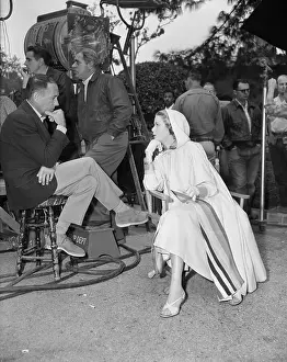 Bel Air Prints: Grace Kelly Conversing with Frank Sinatra