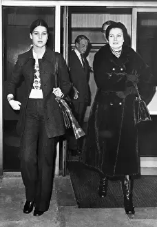 Caroline Prints: Grace Kelly with Princess Caroline