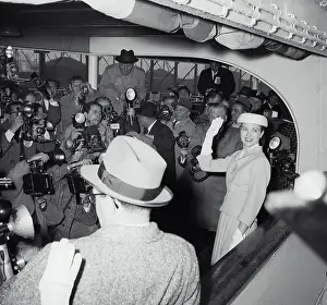Grace Kelly Waving to Press Mob