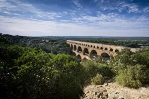 Aqueduct Gallery: Grandeur at le Pont du Gard