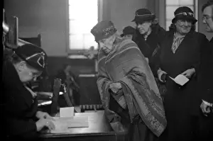 Clubs And Societies Prints: Granny Subscription
