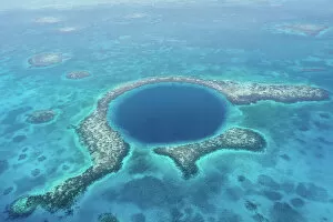 Images Dated 15th May 2012: Great Blue Hole, Belize
