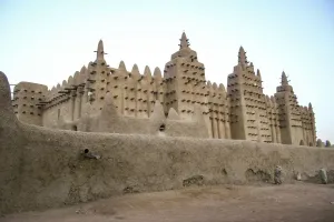 Grand Mosque Prints: Great mosque of Djenne
