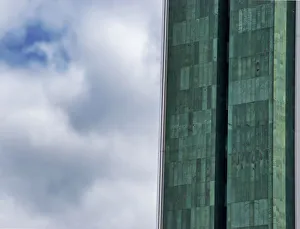 Images Dated 14th August 2019: Green Monolith
