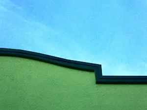 Images Dated 22nd October 2018: Green on Sky