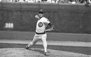 Greg Maddux Pitching