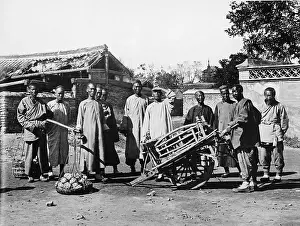 Beijing Prints: Group Of Chinese Laborers