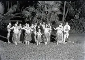 Traditional Style Prints: Group Of Hawaiin Dancers