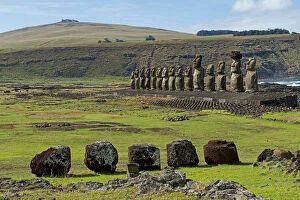 Images Dated 31st May 2012: Group of Moai, Rano Raraku, Easter Island, Chile