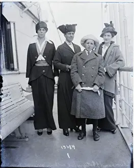Full Face Prints: Grover Cleveland Family Standing