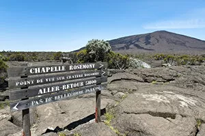 Guide for hikers at Piton de la Fournaise volcano, Piton de la Fournaise, La Reunion, Reunion, France