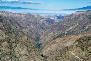 Images Dated 4th October 2016: Gunnison River winding through Black Canyon, Colorado, USA