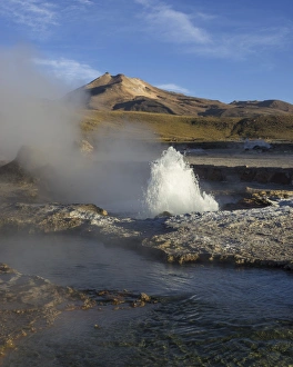 Images Dated 31st October 2012: Gusher in the evening light, Tatio Geysers, San Pedro de Atacama, Antofagasta Region, Chile