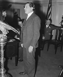 Cummings Prints: H. T. Anslinger Speaking at Conference