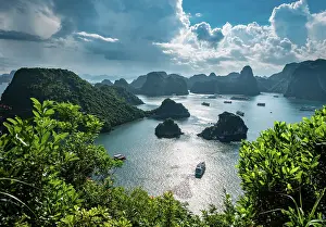 Ha Long Bay