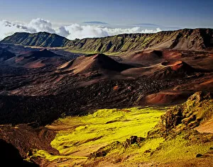 Images Dated 13th June 2014: Haleakala Crater Just After Sunrise, Maui, Hawaii