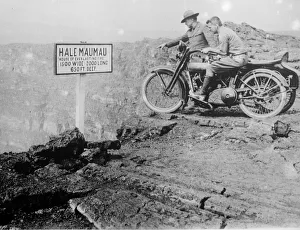 Pacific Islands Gallery: Halemaumau Crater