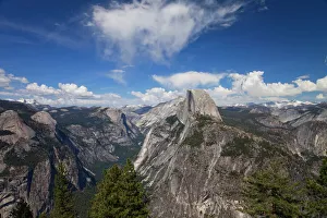 Images Dated 21st May 2009: Half Dome Seen From Glacier Point