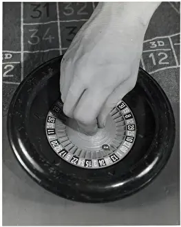 Miniature Prints: Hand Spinning Miniature Roulette Wheel