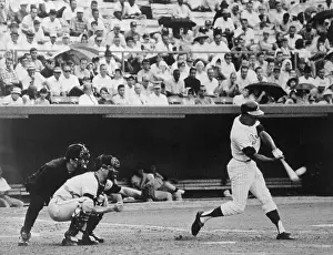 Hank Aaron Prints: Hank Aaron Hitting 500th Home Run