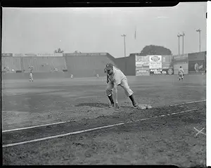Hank Greenberg Fielding Baseball