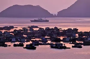 Harbour of Cat Ba, Halong Bay, Vietnam, Southeast Asia